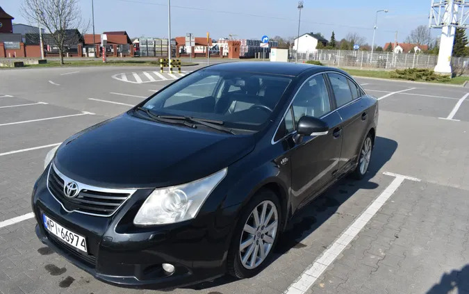 toyota Toyota Avensis cena 26445 przebieg: 221161, rok produkcji 2009 z Bielawa